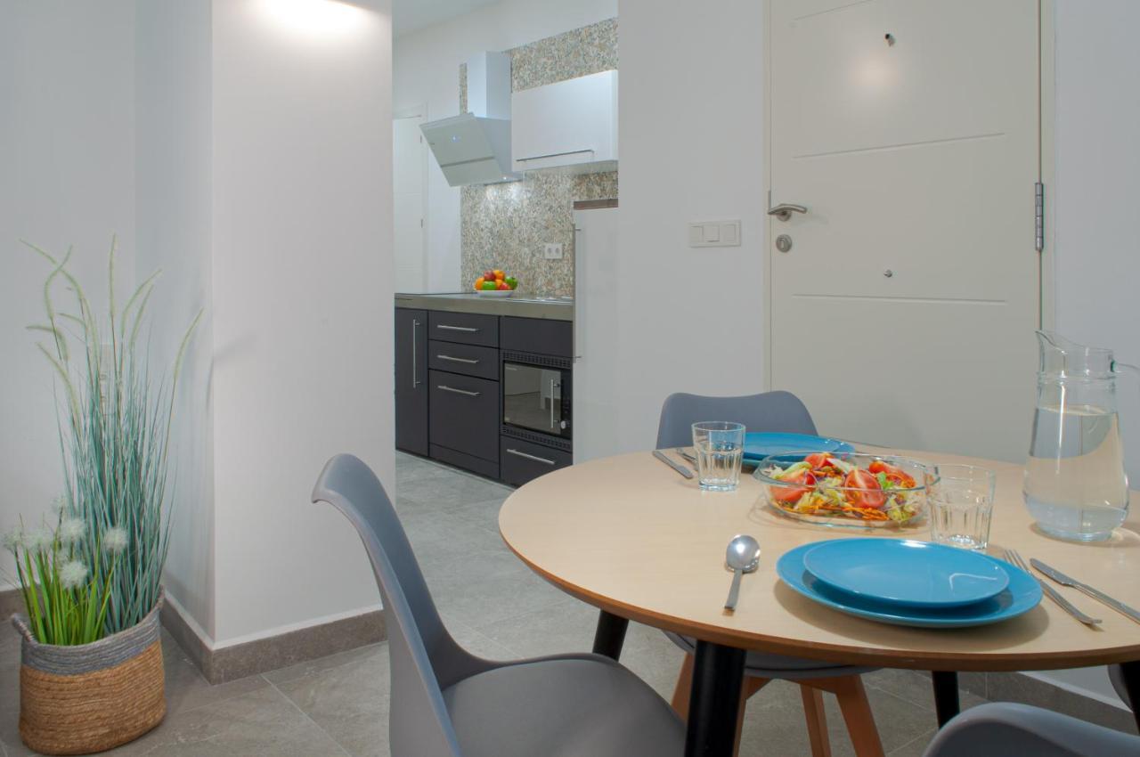 Abal Apartments - Barrio アリカンテ エクステリア 写真