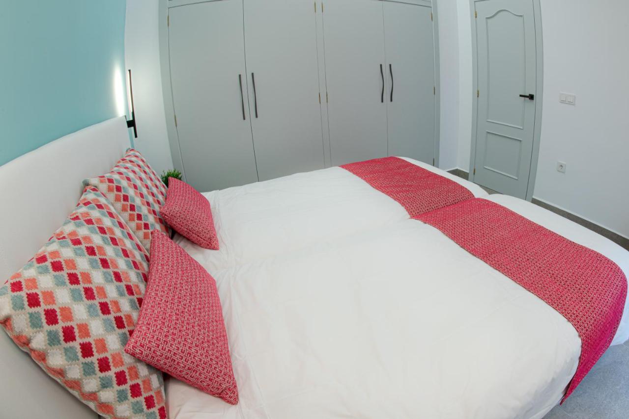 Abal Apartments - Barrio アリカンテ エクステリア 写真